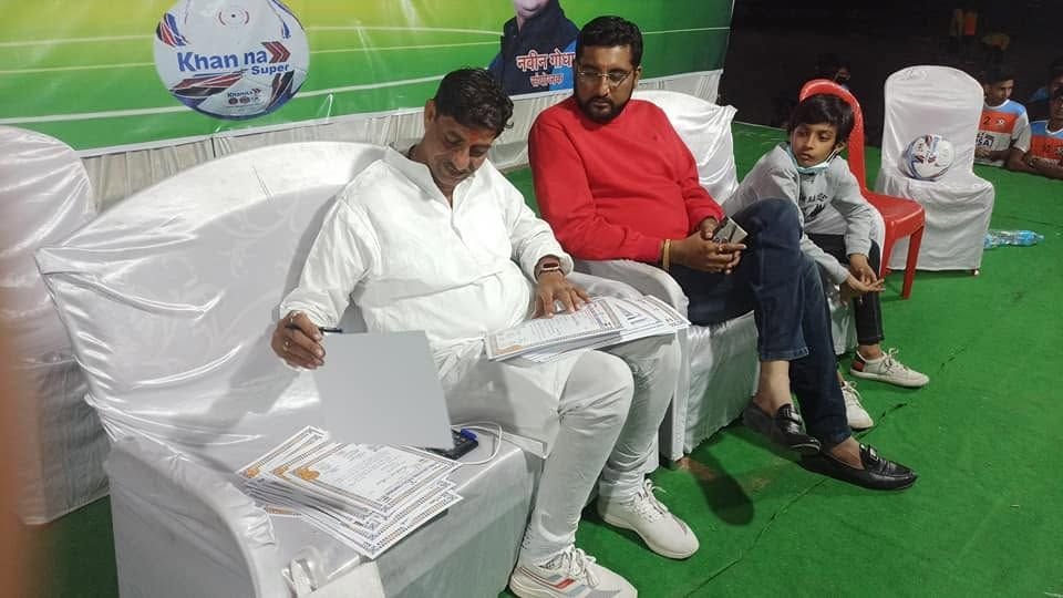Guests seated at the championship venue